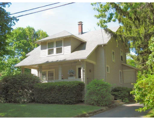 Unit for sale at 119 Hillside Avenue, Arlington, MA 02476
