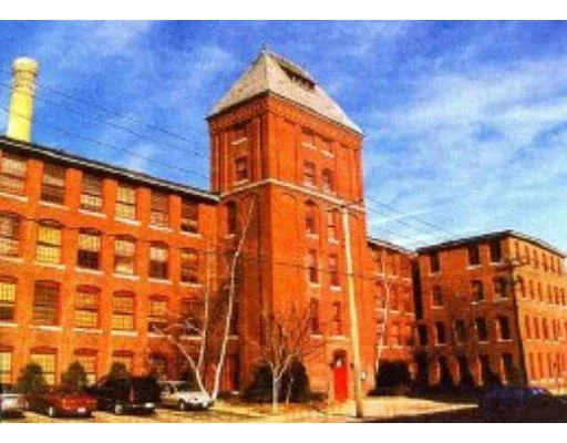 Unit for sale at 470 Silver St, Manchester, NH 03108