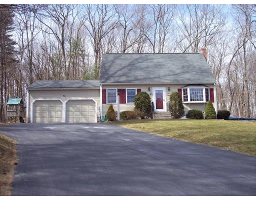 Unit for sale at 4 Reservoir, Upton, MA 01568