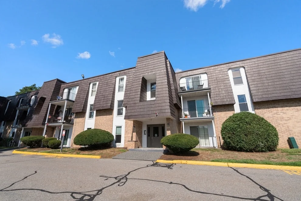 Unit for sale at 12 Shadowbrook Ln, Milford, MA 01757