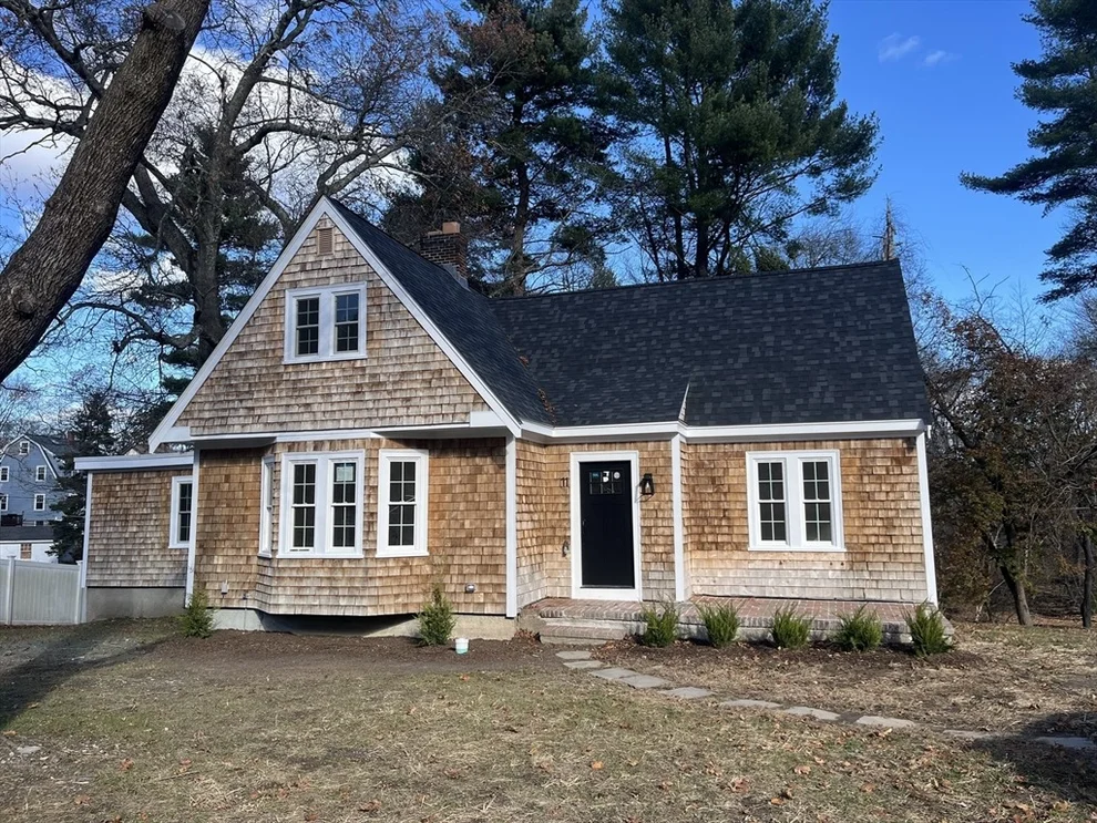 Unit for sale at 11 Park Lane, Walpole, MA 02032