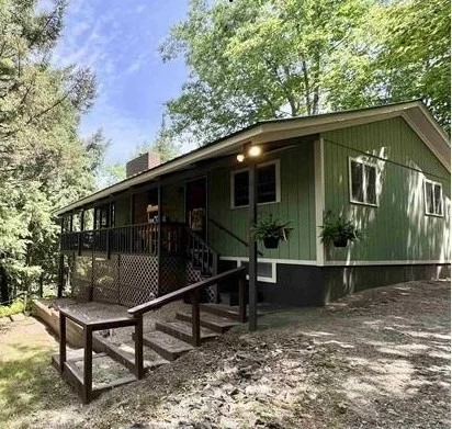 Unit for sale at 207 Lakeside Dr, Haverhill, NH 03785