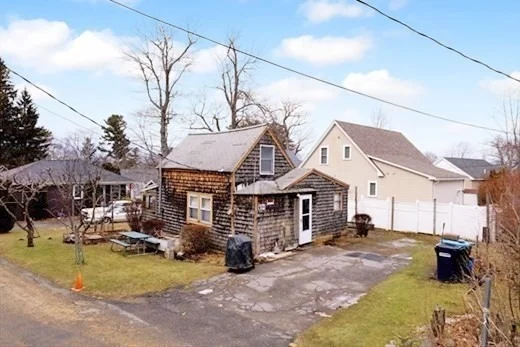 Unit for sale at 43 Trinity Ave, Sterling, MA 01564