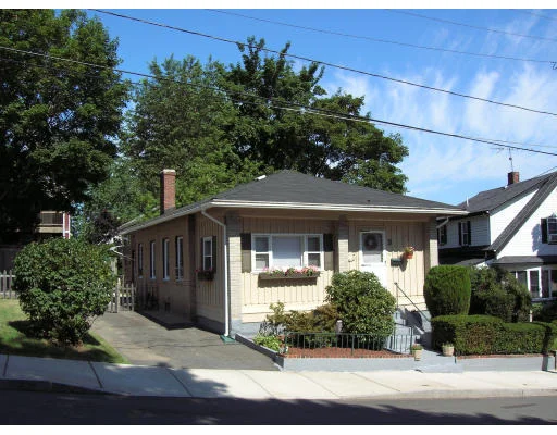 Unit for sale at 9 Richdale Ave, Everett, MA 02149