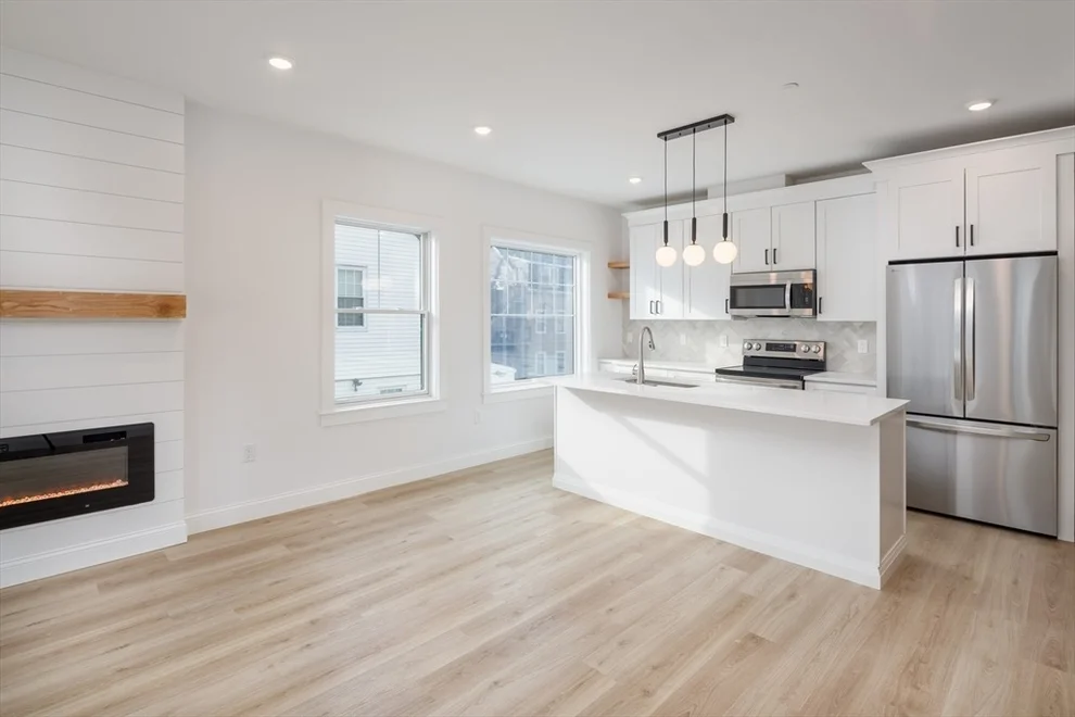 Unit for sale at 5 Oakhurst St, Boston, MA 02124