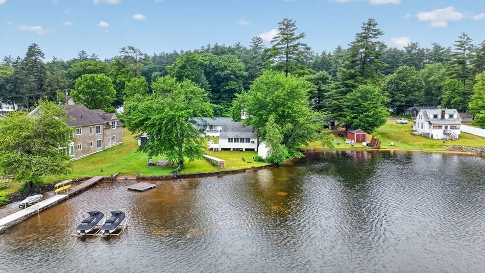 Unit for sale at 15 Craig Rd, Holland, MA 01521