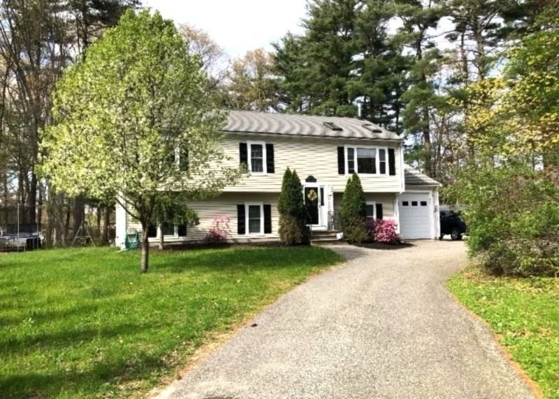 Unit for sale at 725 Auburn St, Whitman, MA 02382
