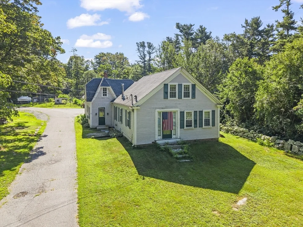 Unit for sale at 8 S Main St, Carver, MA 02330