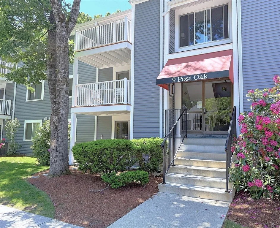 Unit for sale at 9 Post Oak Ln, Natick, MA 01760