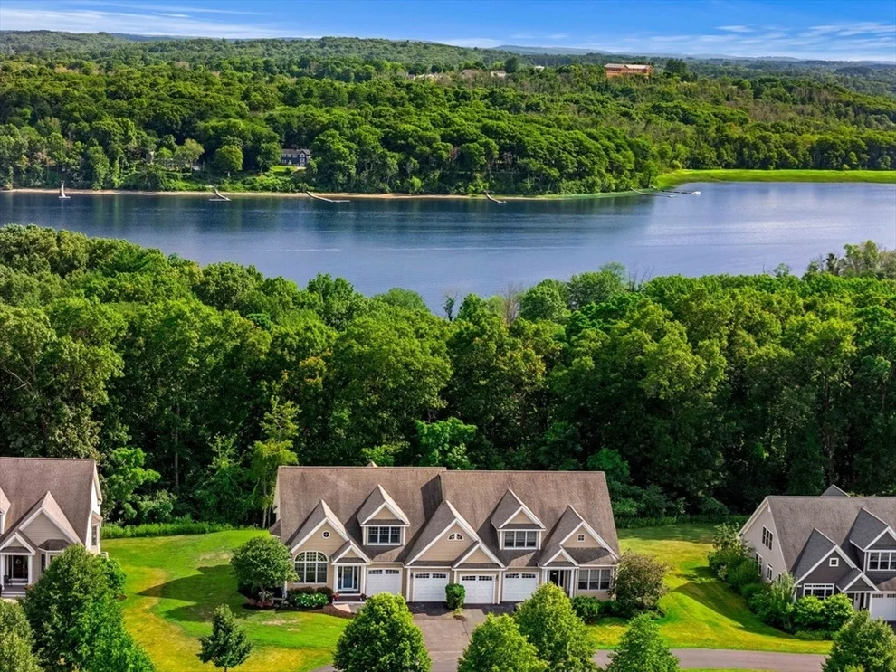Unit for sale at 11 Riverview Hts, Amesbury, MA 01913