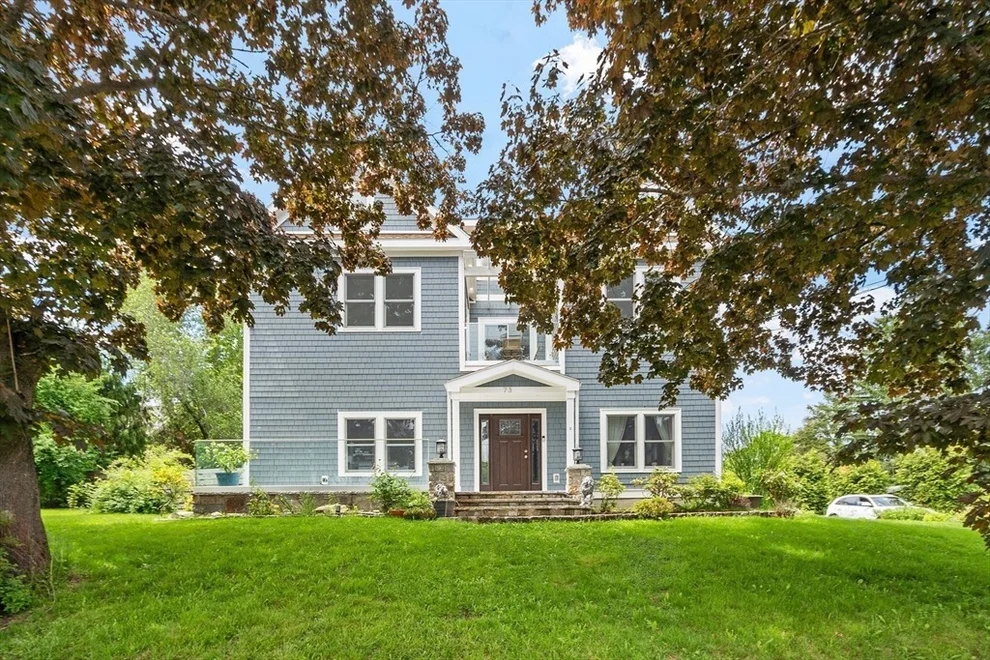 Unit for sale at 73 Martin St, Essex, MA 01929