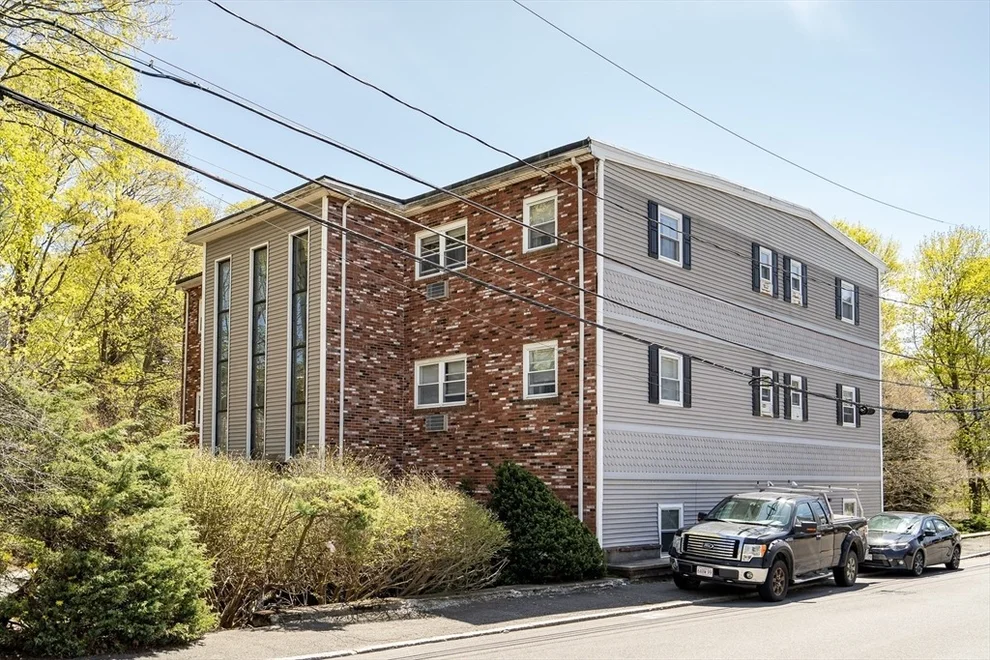 Unit for sale at 10 Beacon St, Woburn, MA 01801