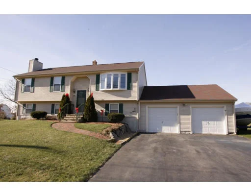 Unit for sale at 128 Carrier Avenue, Attleboro, MA 02703