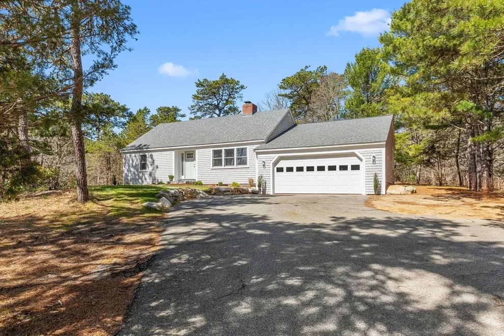 Unit for sale at 30 Grannys Ln, Orleans, MA 02653