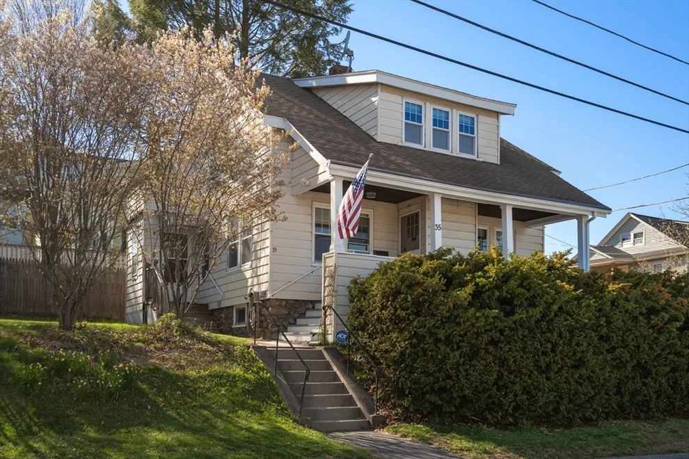 Unit for sale at 35 Boardman St, Worcester, MA 01606