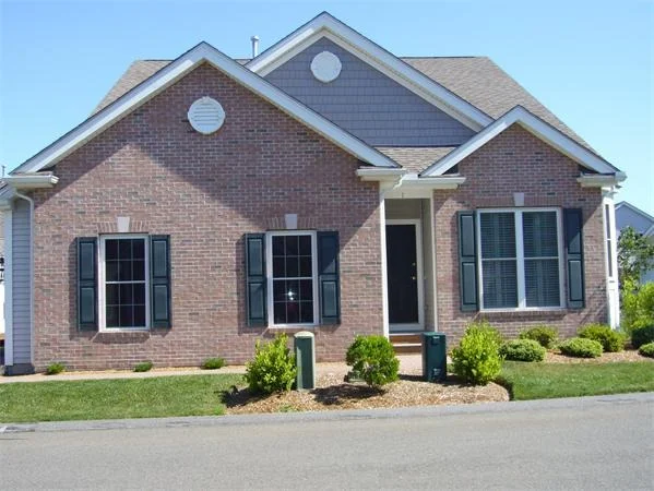 Unit for sale at 1 Horsemint Cir, Georgetown, MA 01833