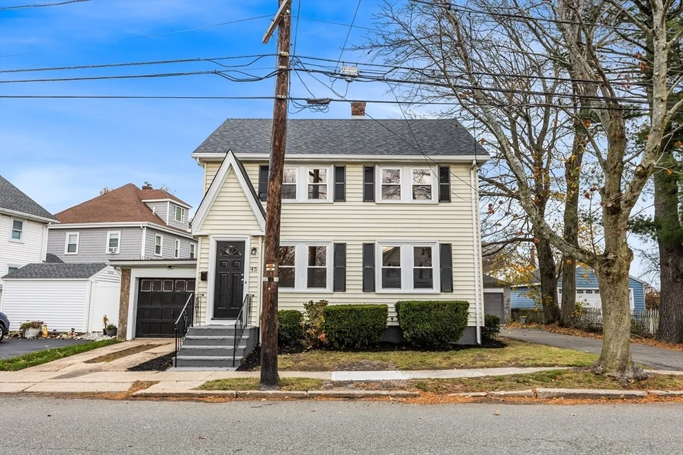 Unit for sale at 45 Ellsworth Rd, Peabody, MA 01960