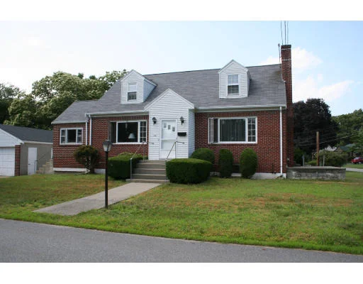 Unit for sale at 94 Pincushion Road, Framingham, MA 01702