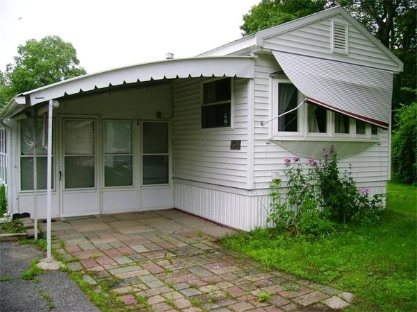 Unit for sale at 10 Riverview Circle, Brimfield, MA 01010
