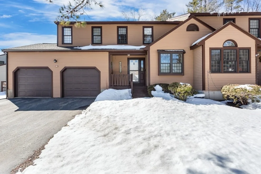 Unit for sale at 20 Hawthorne Village, Franklin, MA 02038
