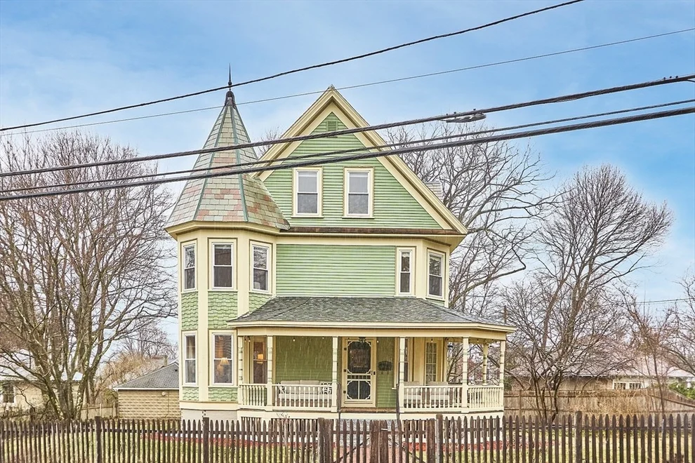 Unit for sale at 82 Washington St, Ayer, MA 01432