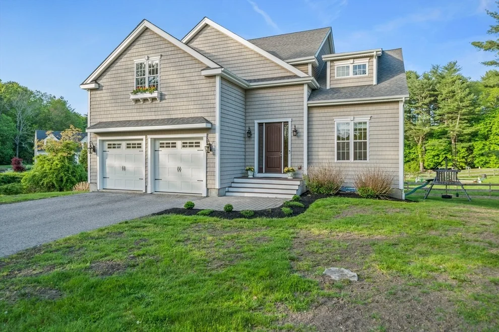 Unit for sale at 21 Te Berry Farm Road, Hanover, MA 02339