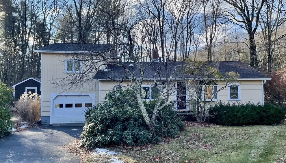 Unit for sale at 300 Main Rd, Westhampton, MA 01027