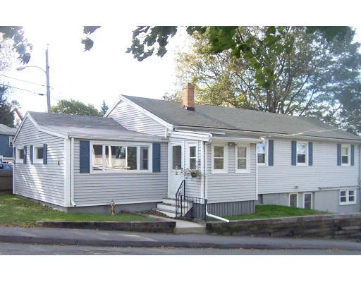 Unit for sale at 96 Linden St., Salem, MA 01970