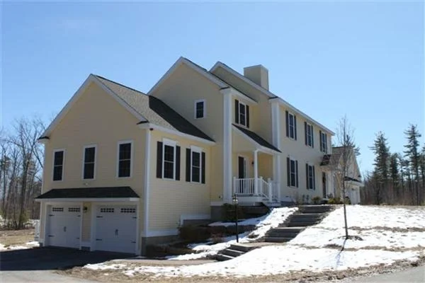Unit for sale at 8 Granite Lane, Chester, NH 03036