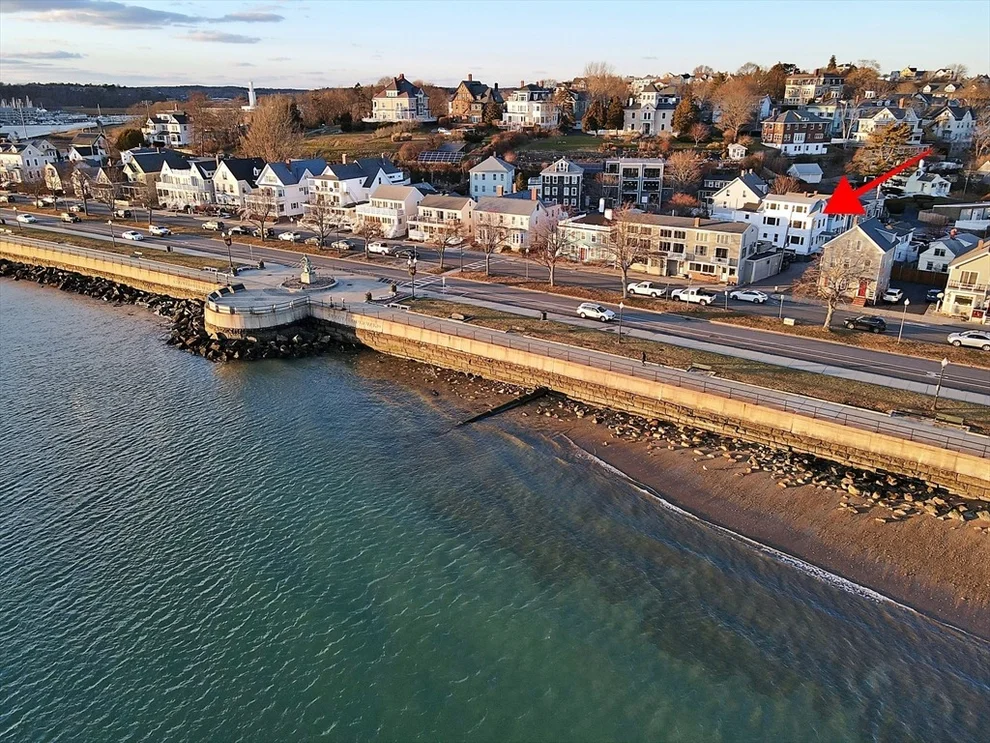 Unit for sale at 55 Mansfield St, Gloucester, MA 01930