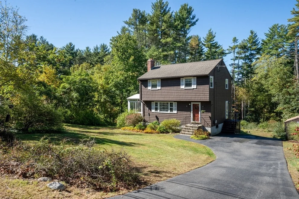 Unit for sale at 189 Flavell Rd, Groton, MA 01450