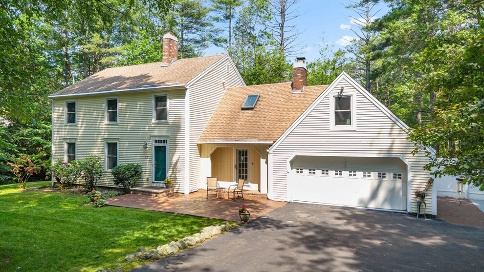 Unit for sale at 18 Banbury Dr, Westford, MA 01886