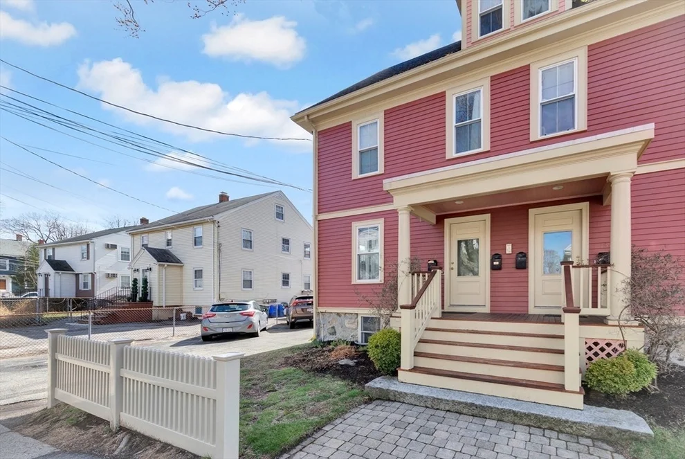 Unit for sale at 132 Warren St, Arlington, MA 02474