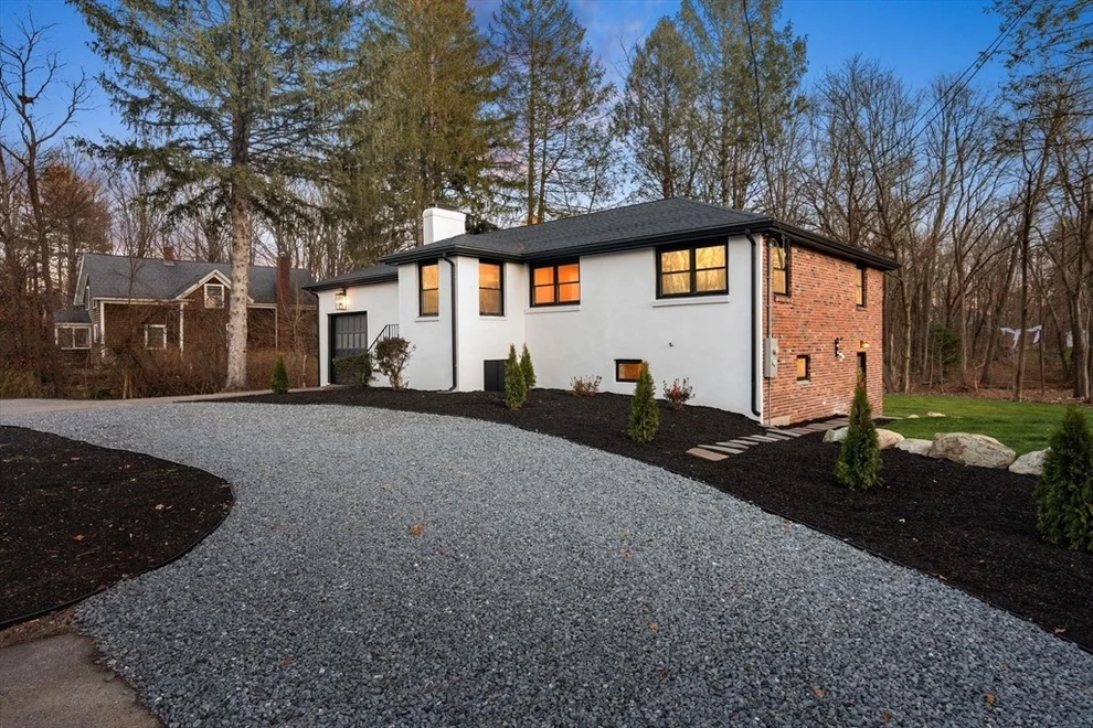 Unit for sale at 280 Washington St, Holliston, MA 01746