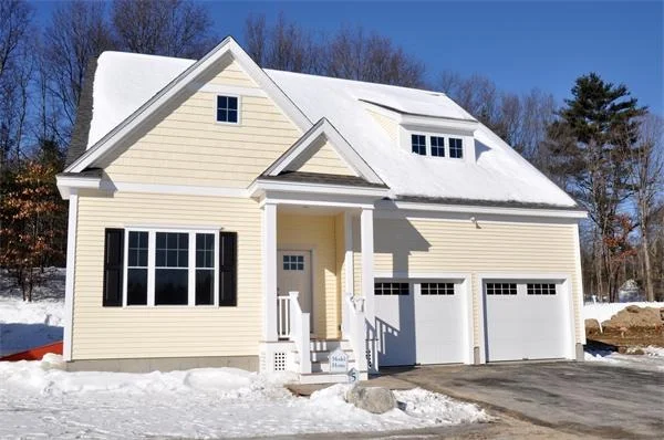 Unit for sale at 11 Monument Place, Acton, MA 01720