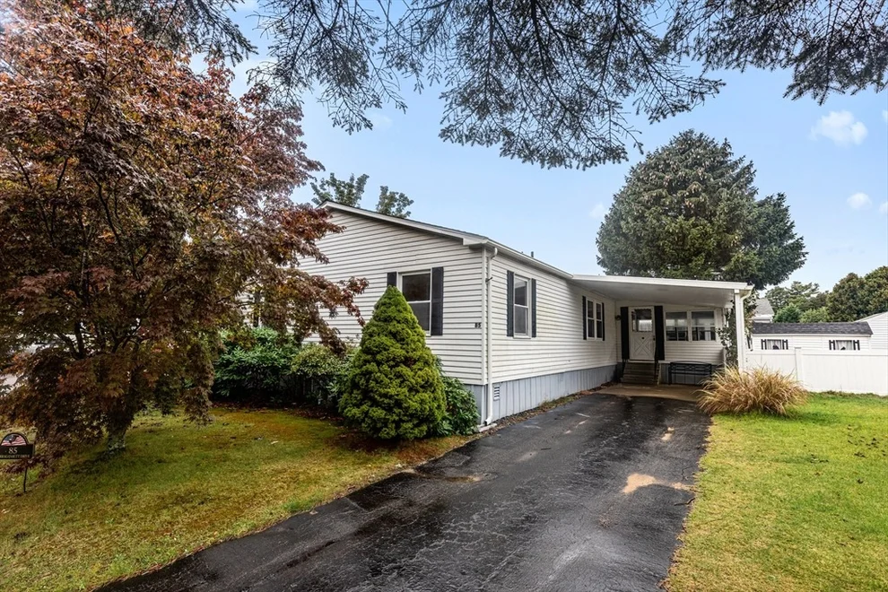 Unit for sale at 85 Narragansett, Plymouth, MA 02360