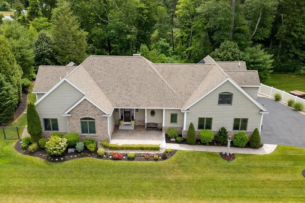 Unit for sale at 40 Frasier Ln, Tewksbury, MA 01876