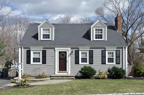 Unit for sale at 43 Wingate Road, Weymouth, MA 02189