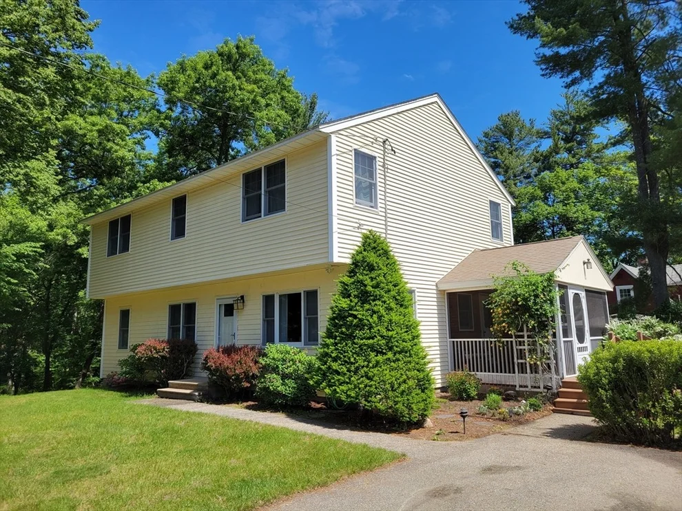 Unit for sale at 107 Maple Rd, Tewksbury, MA 01876