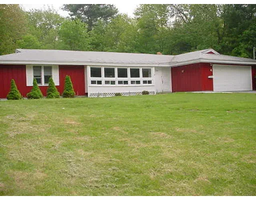 Unit for sale at 4 Green Valley Drive, Chelmsford, MA 01824