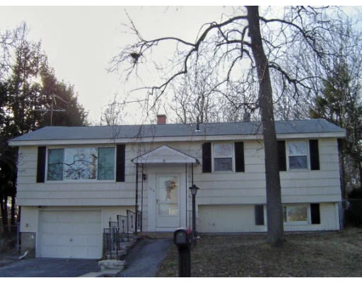 Unit for sale at 136 Totman Rd, Lowell, MA 01854