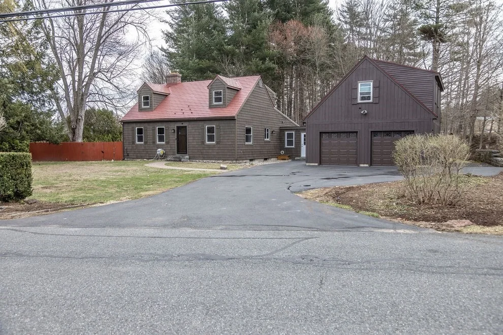 Unit for sale at 88 Mechanic Street, Amherst, MA 01002