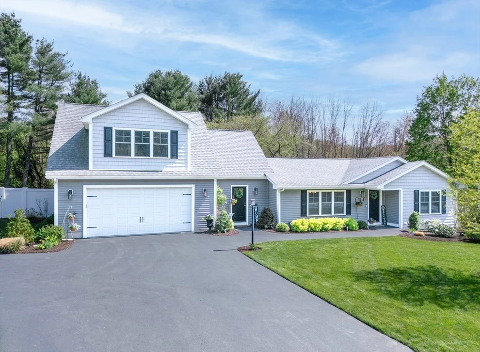 Unit for sale at 332 South St, Foxboro, MA 02035