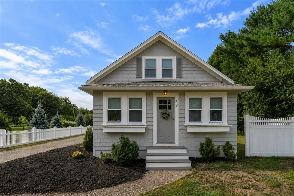 Unit for sale at 39 Dale Street, Medfield, MA 02052
