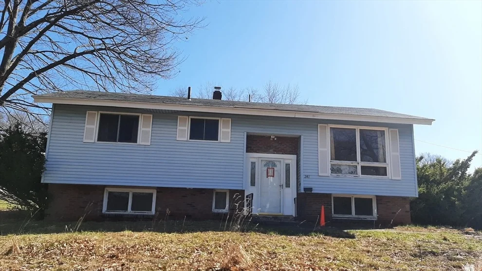 Unit for sale at 241 Humphrey St, Lowell, MA 01850