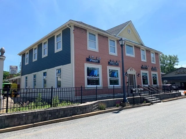 Unit for sale at 227 Maple St, Middleton, MA 01949