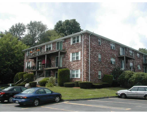 Unit for sale at 11 Kenmar Dr., Billerica, MA 01821