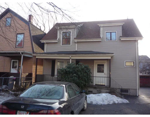 Unit for sale at 85 Green St, Lynn, MA 01902