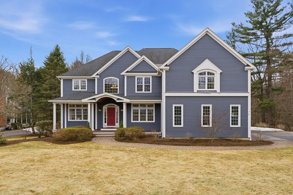 Unit for sale at 2 Witherbee Lane, Southborough, MA 01772