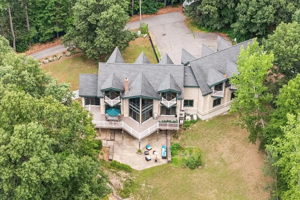 Unit for sale at 48 Sherburne Ave, Tyngsborough, MA 01879